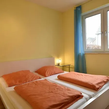 5-room In With Garden *